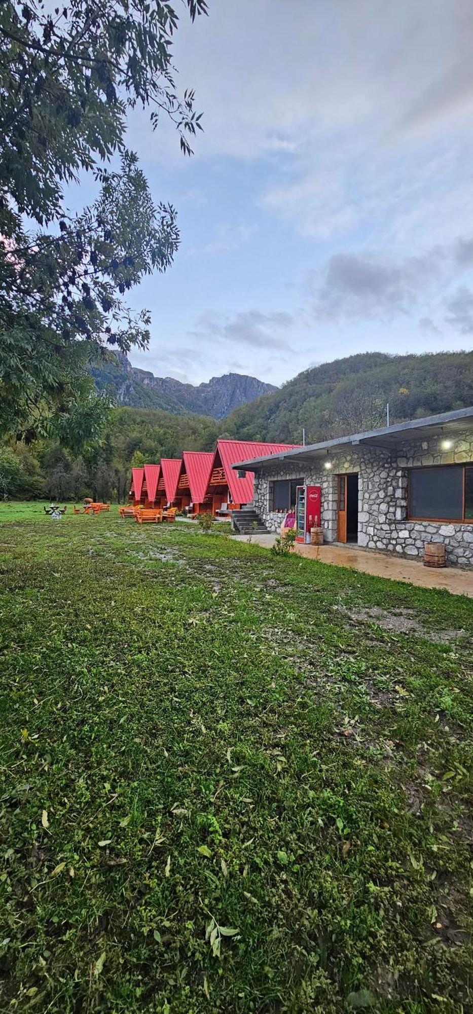Ekoo Katun Jezerca Villa Vusanje Luaran gambar