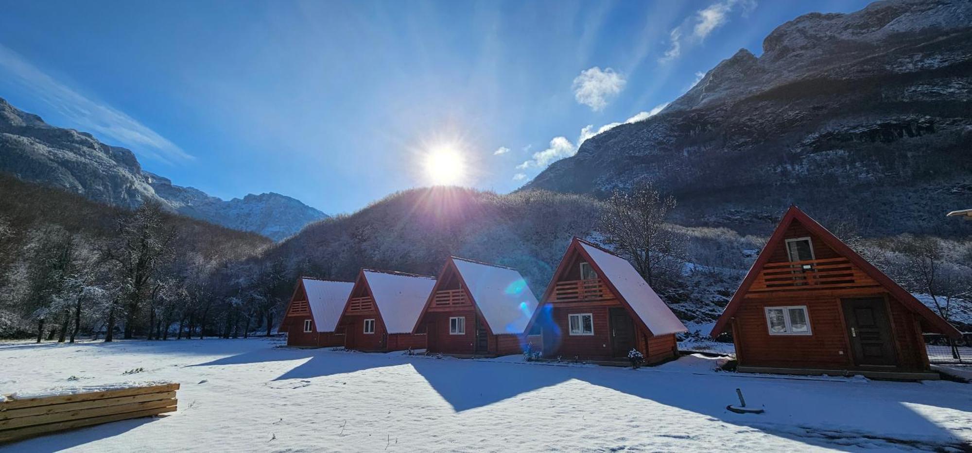 Ekoo Katun Jezerca Villa Vusanje Luaran gambar